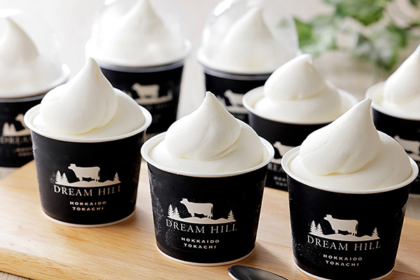 ドリームドルチェ　牧場の生ソフトクリーム＜130ml×8個＞