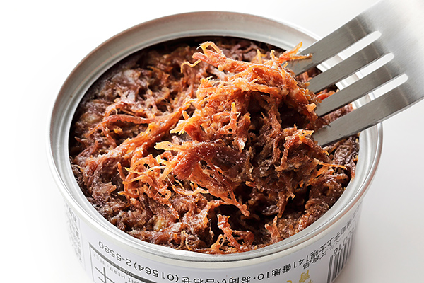 十勝ハーブ牛と塩だけで作ったコンビーフ<95g×8缶> ◆2026年05月配送